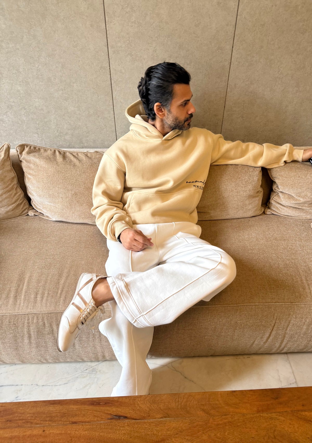 Hoodie - Beige