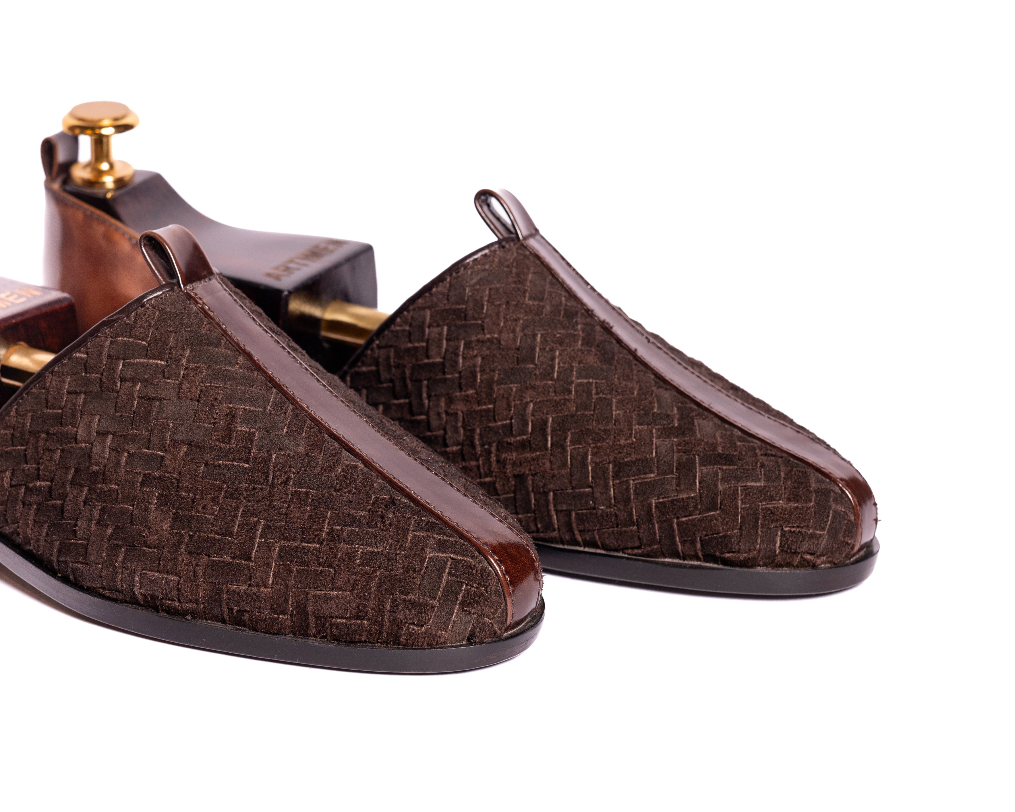 Weave Cross sandal