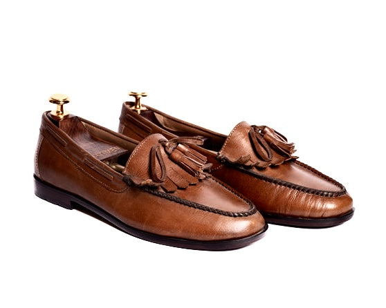 Fringed tassel loafer