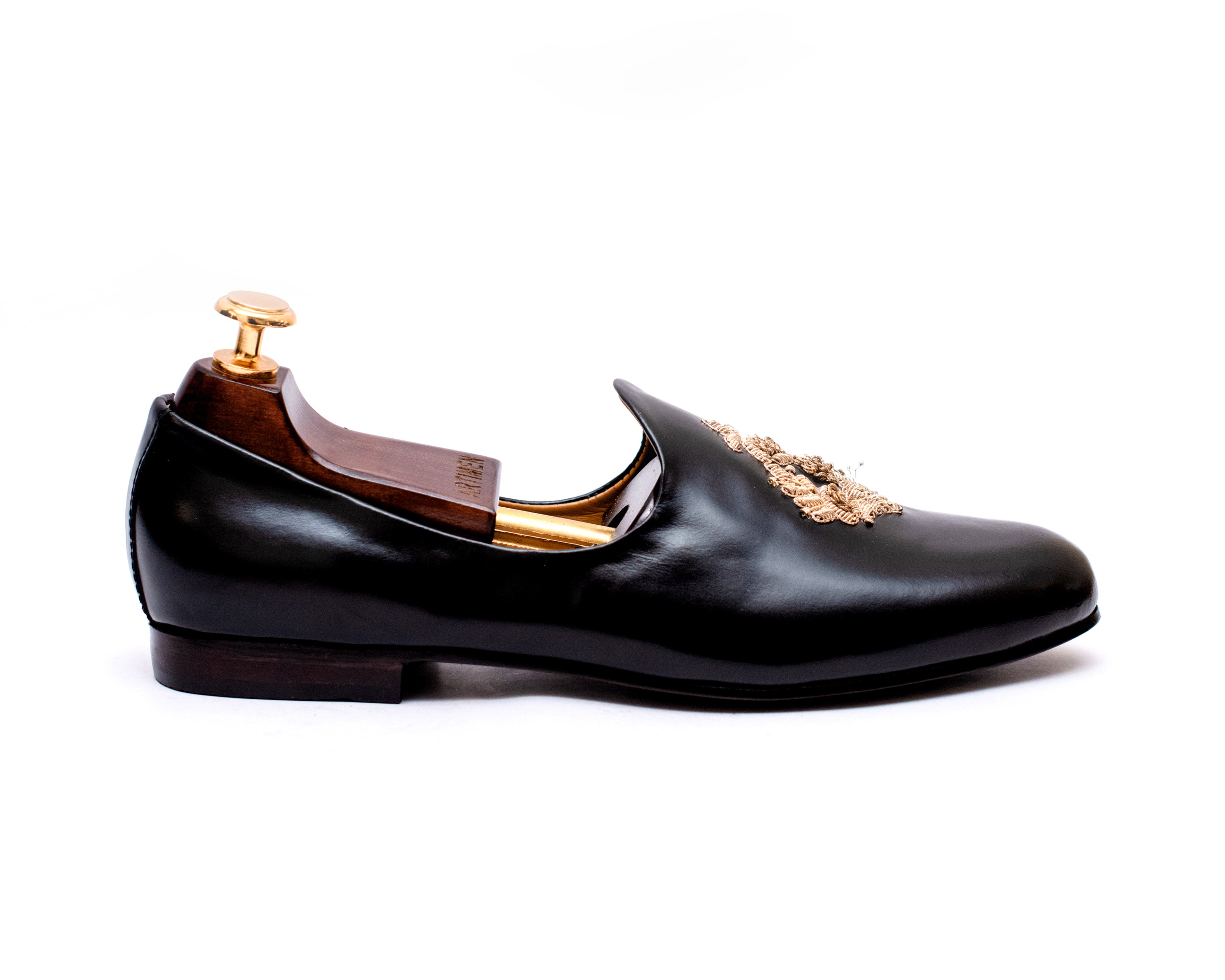 Balta Jutti Hand Embroidered