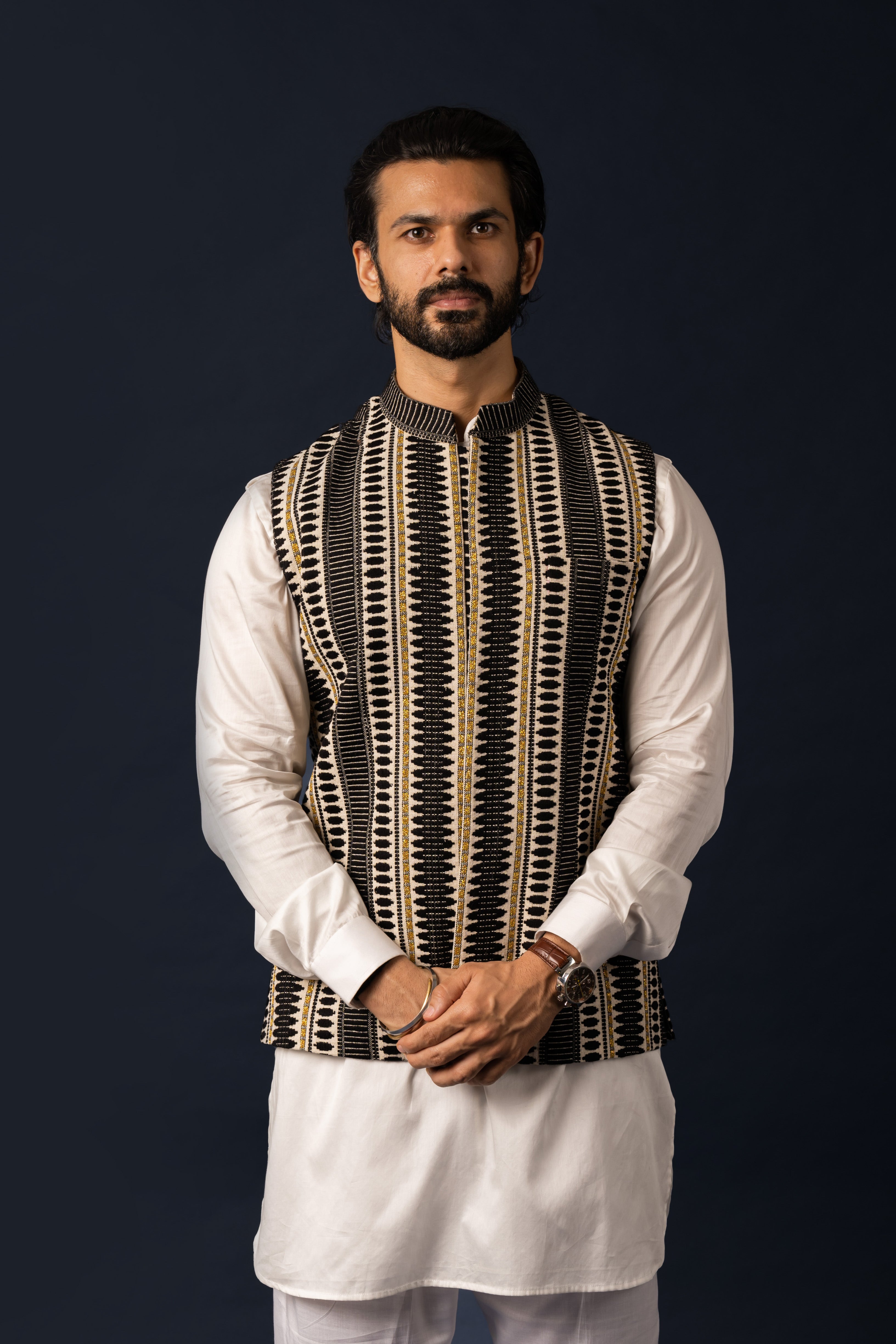 Jaquard Handloom Concealed Nehru Jacket