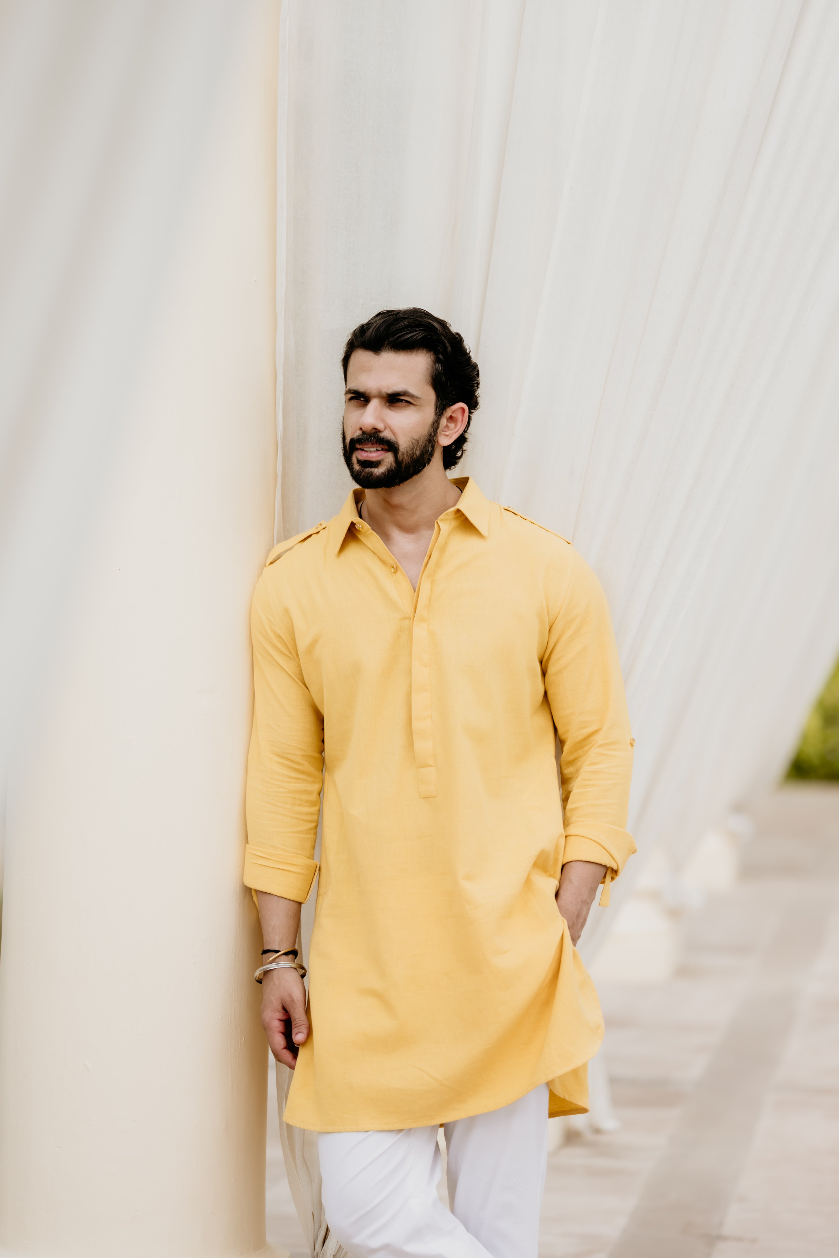 Canary Pathani