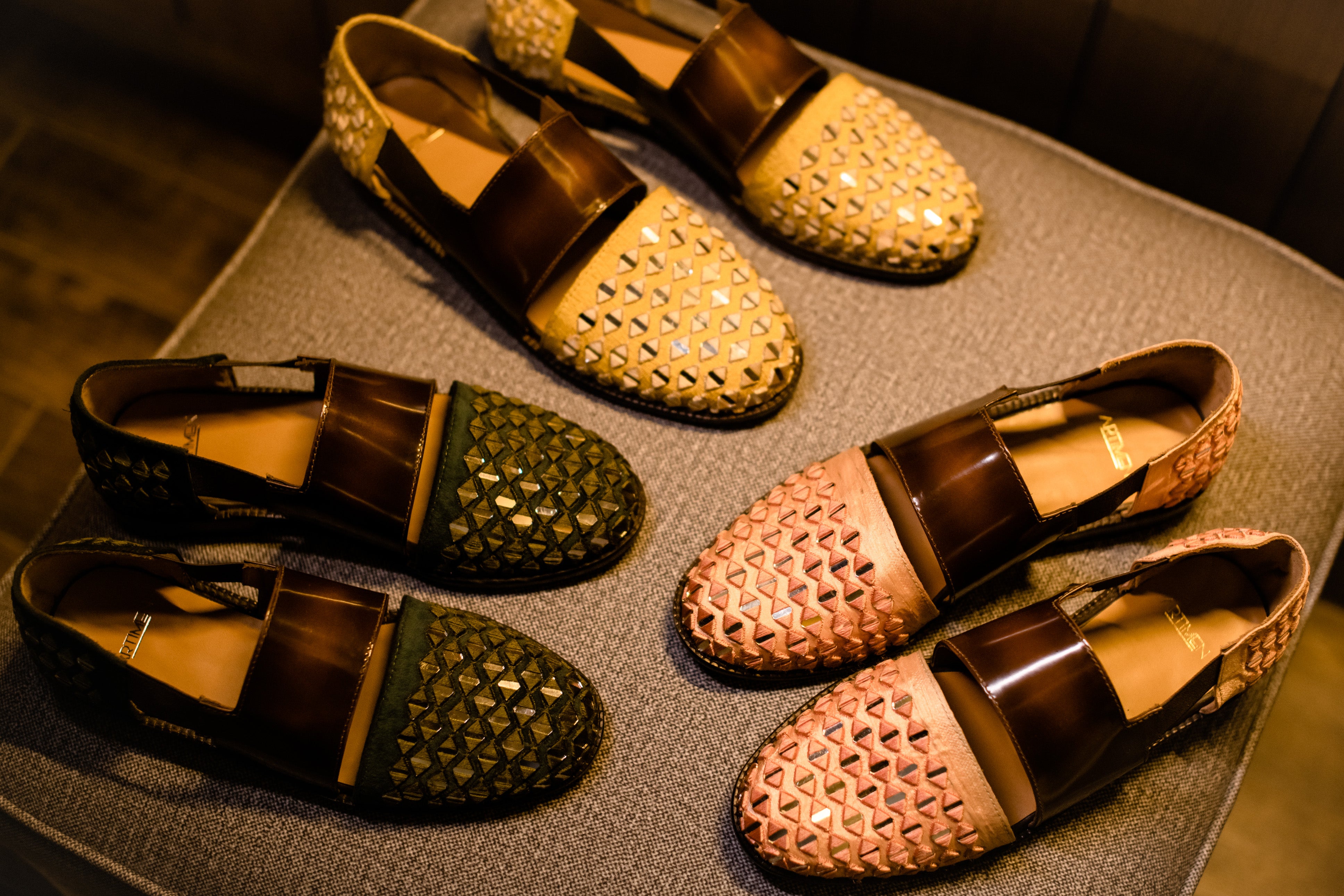 Sheesh Canary Sandal