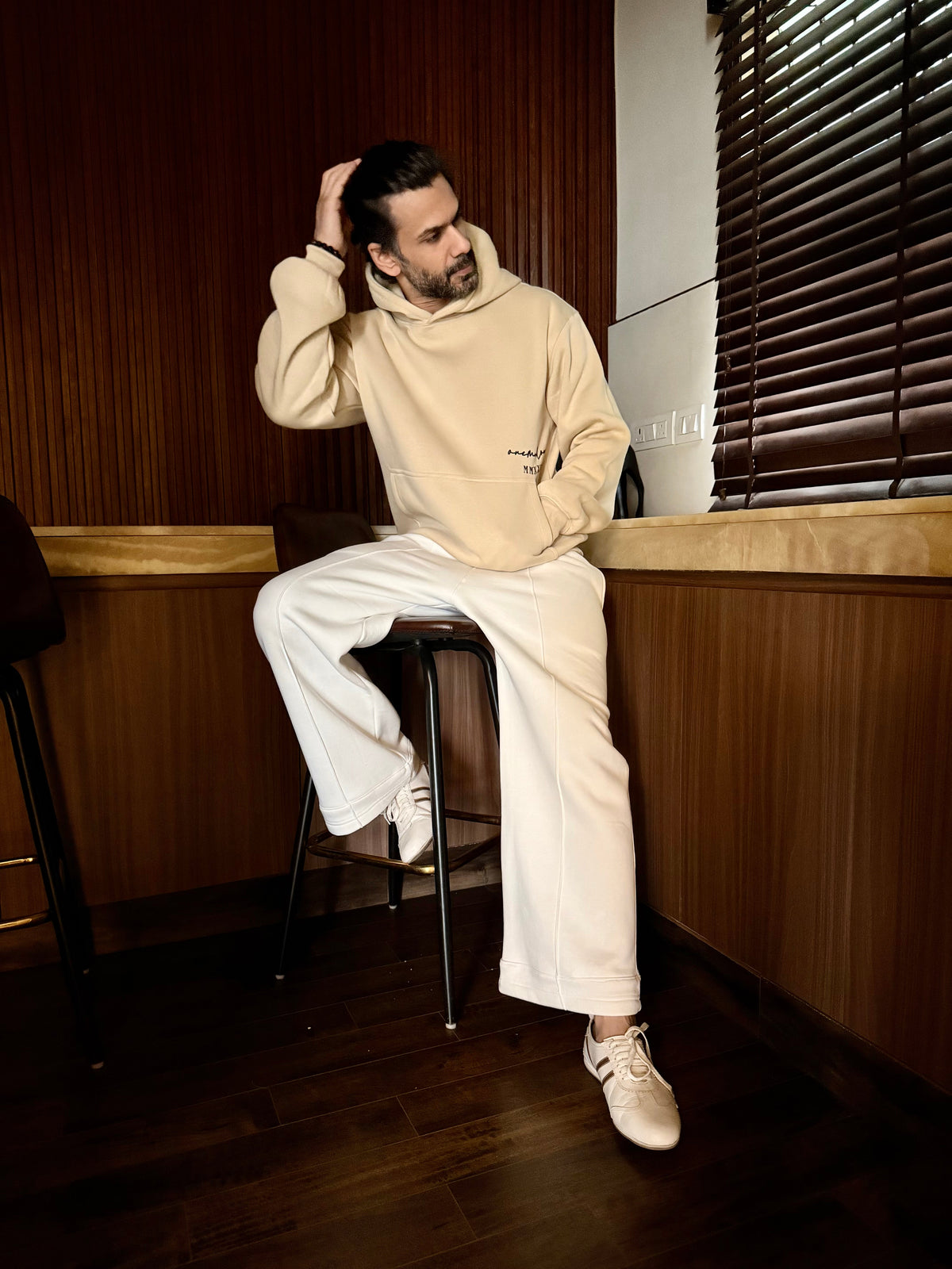 Hoodie - Beige