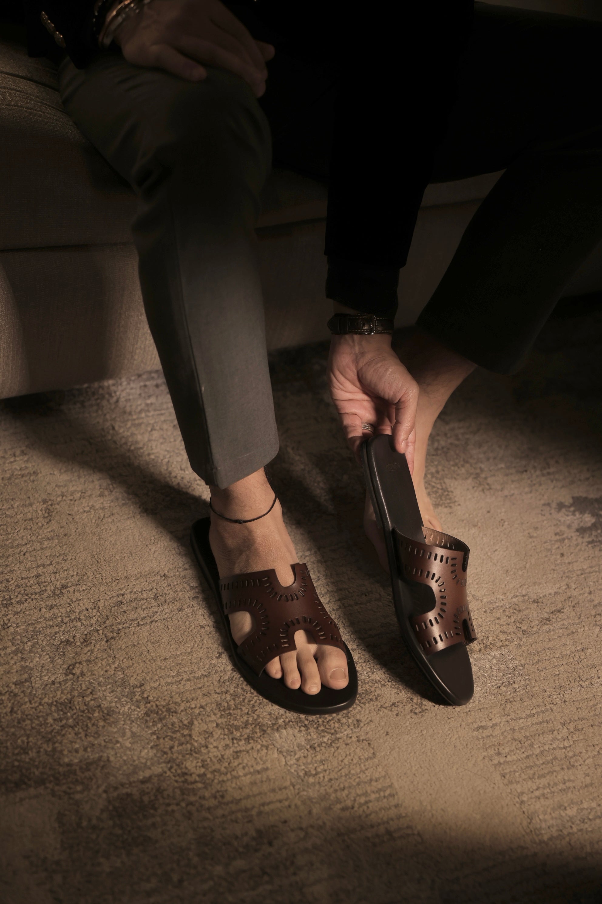 B-Tan Punch Slippers