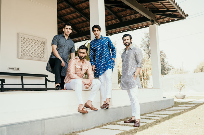 Grey Check Patterned Half Sleeves Kurta