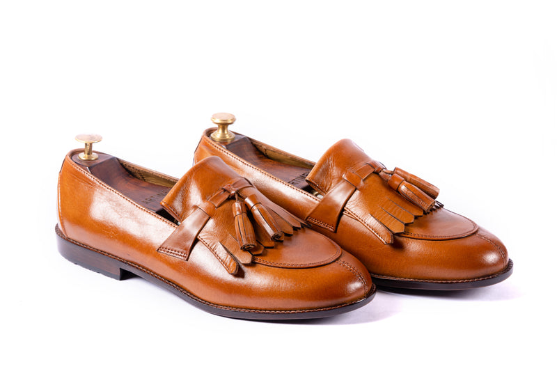 Flapping Loafers