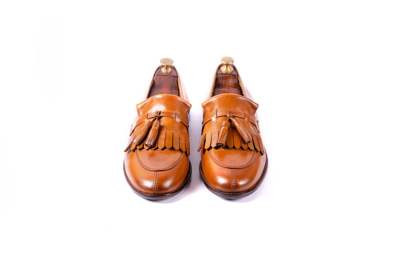 Flapping Loafers