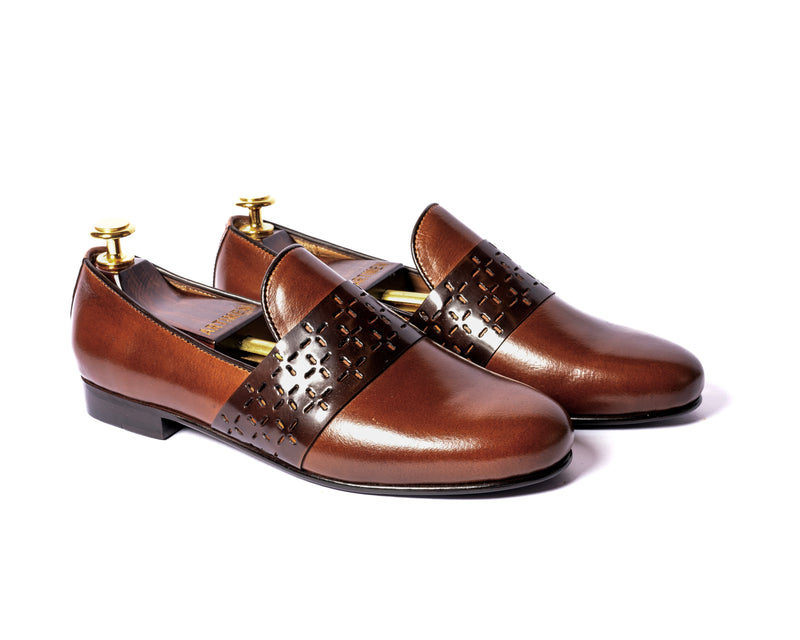 Cut Strip Loafer